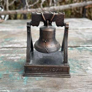 Vintage Metal liberty bell pencil Sharpener Contado